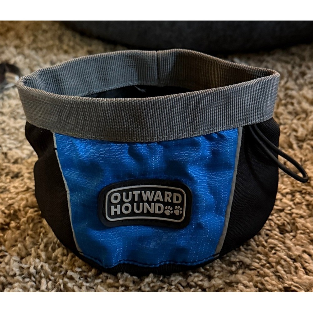 Outward Hound-Blue Port-A-Bowl Medium 48oz